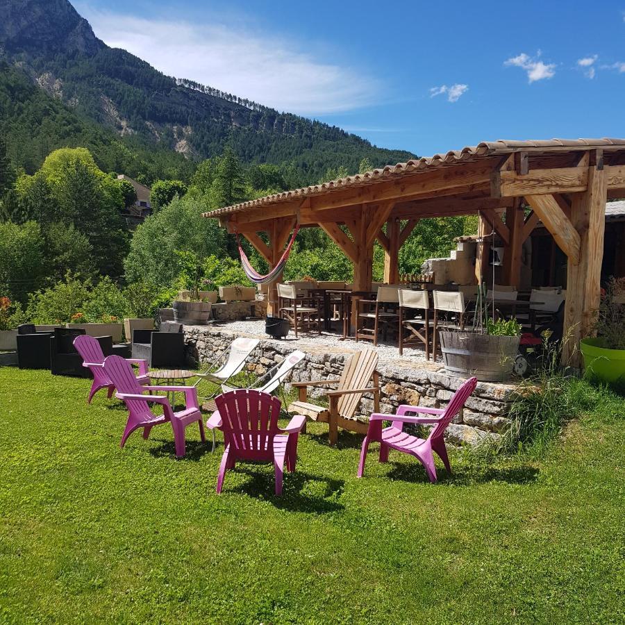 Camping Calme Et Nature Castellane Zewnętrze zdjęcie