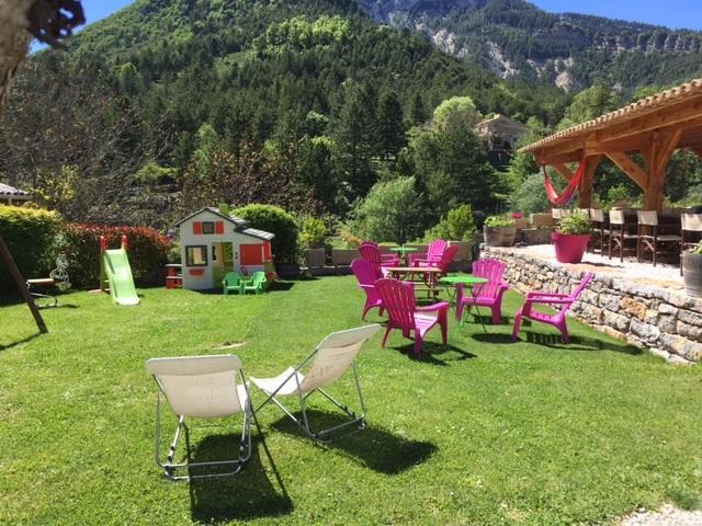 Camping Calme Et Nature Castellane Zewnętrze zdjęcie